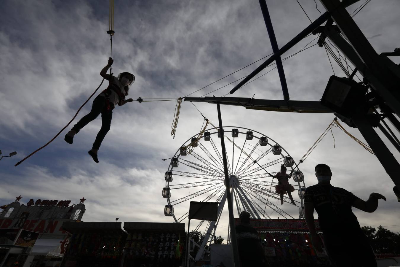 Vive Park Córdoba, el parque de atracciones en el Arenal, abre sus puertas