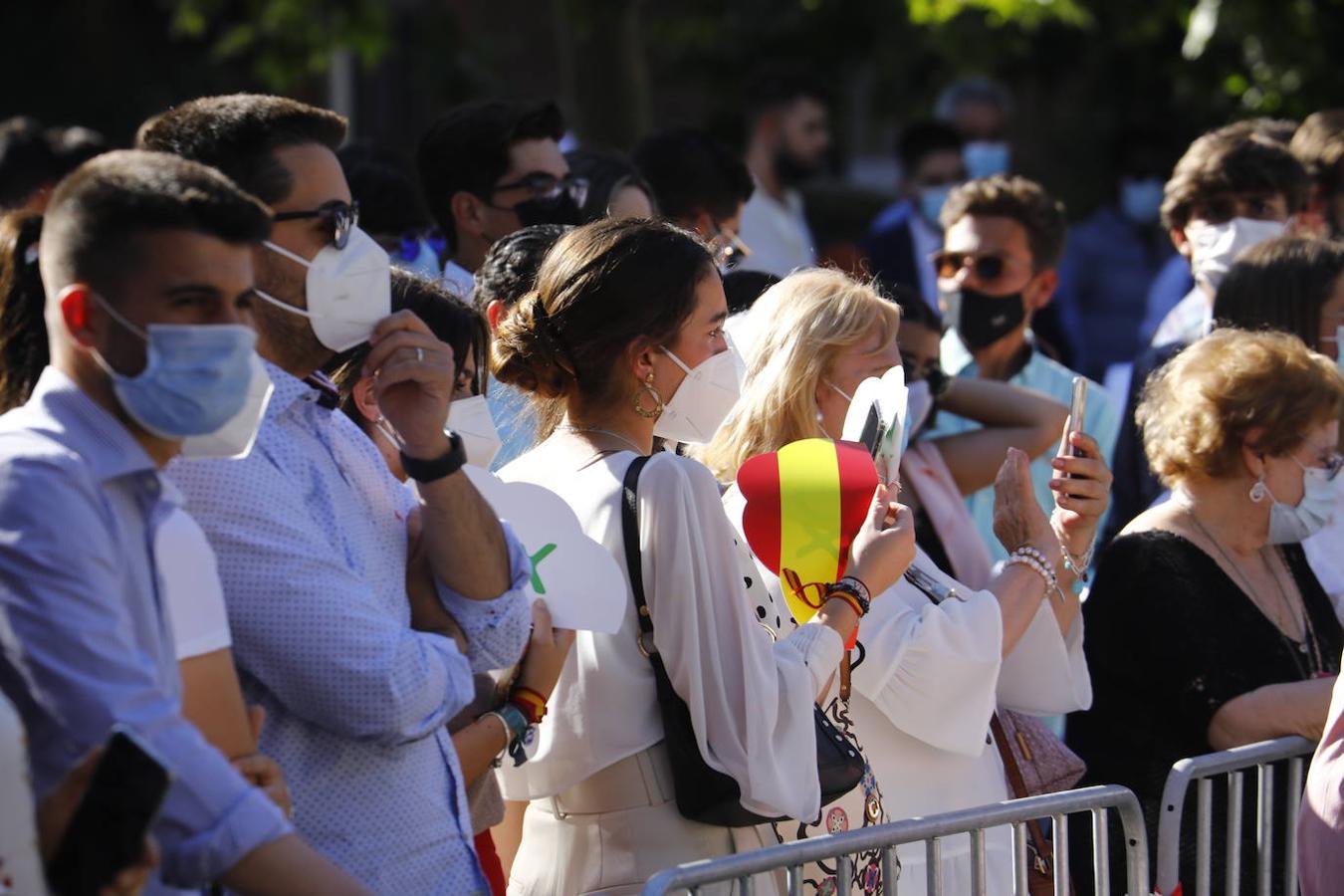 Toros en Córdoba | El ambiente de la primera corrida de la Feria de Mayo, en imágenes