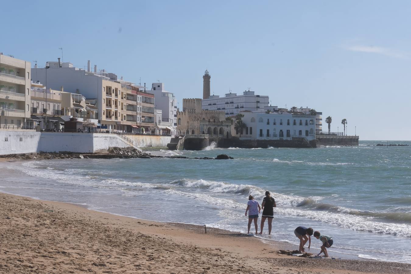 FOTOS: Recorrido fotográfico por las playas de la costa de Cádiz