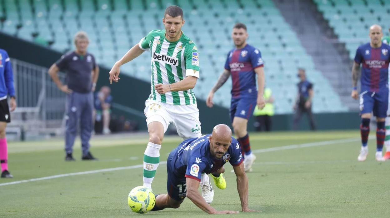 Fotogalería: Las mejores imágenes del Betis-Huesca