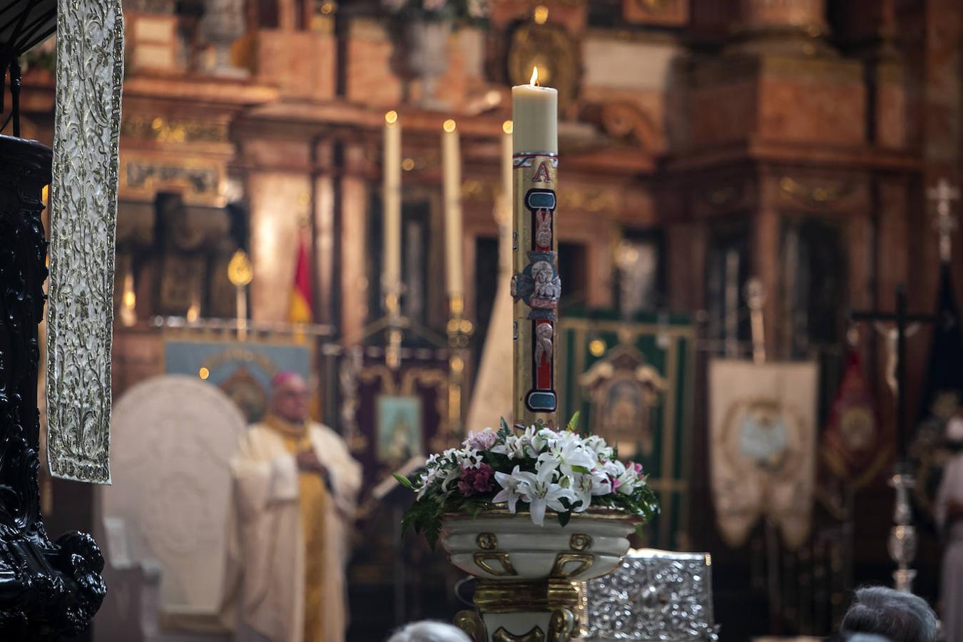 La cita de las hermandades de Gloria en la Catedral de Córdoba, en imágenes