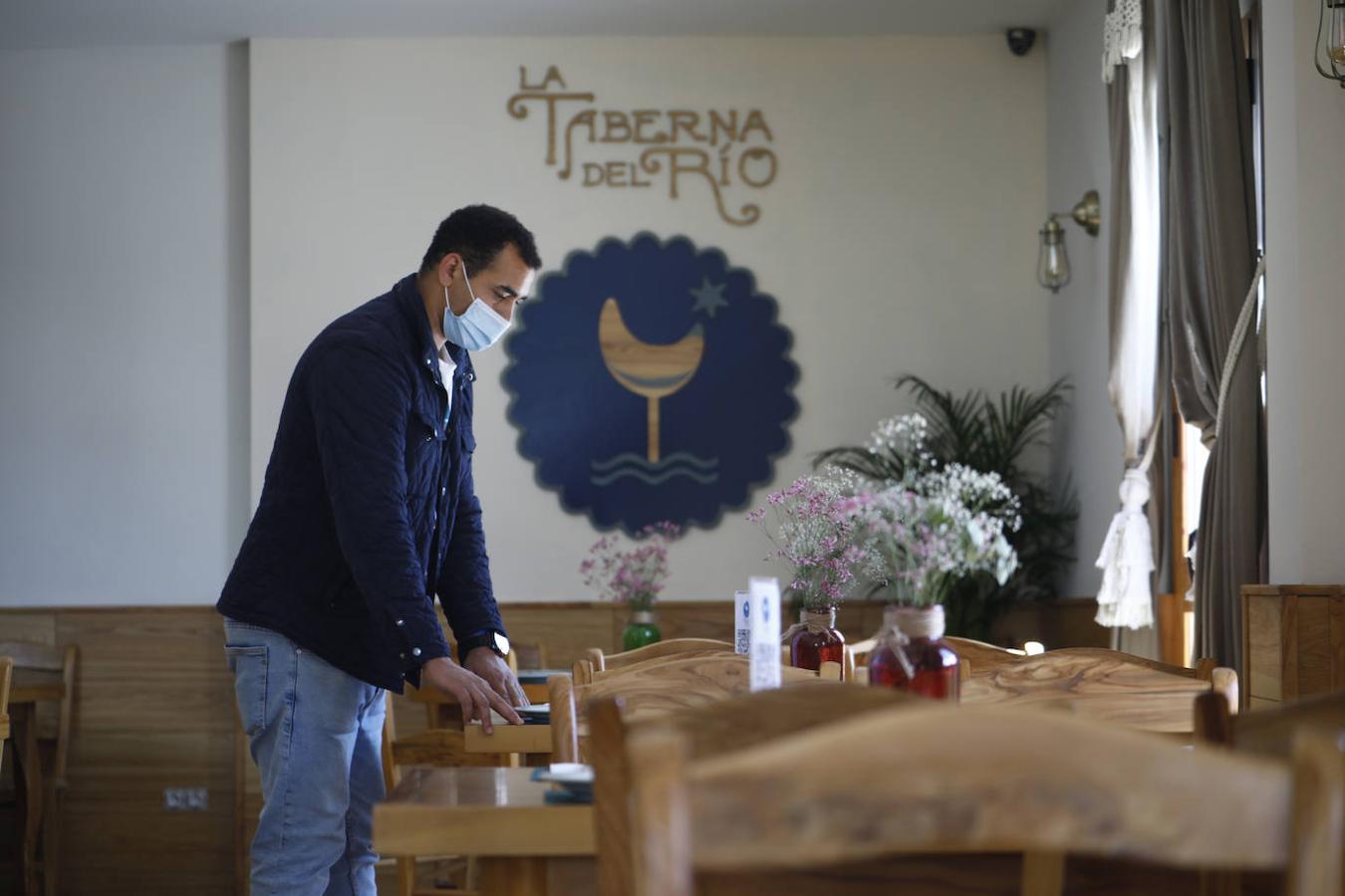 El ambiente hostelero de la Ribera de Córdoba, en imágenes