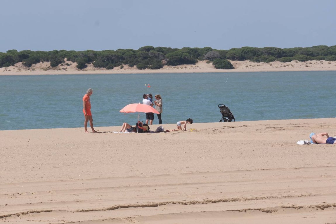 FOTOS: Recorrido fotográfico por las playas de la costa de Cádiz