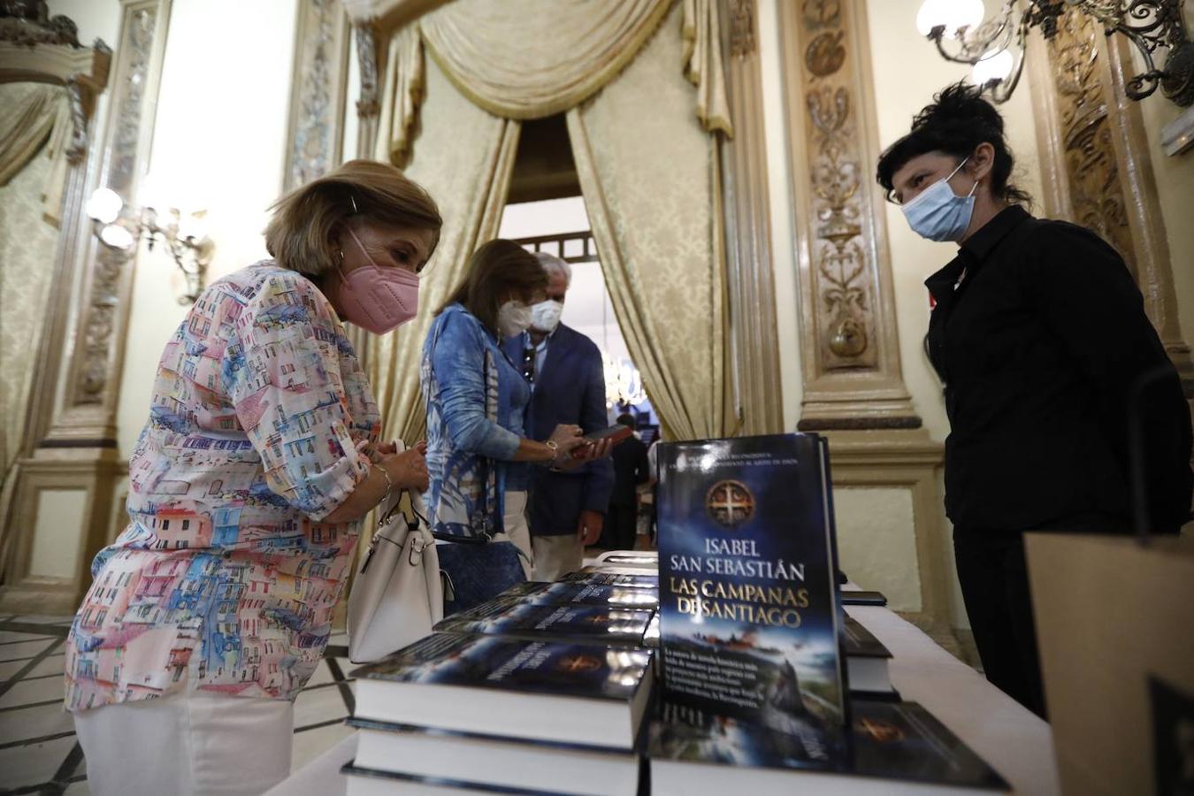 La participación de Isabel San Sebastián en el Foro Cultural de ABC Córdoba, en imágenes