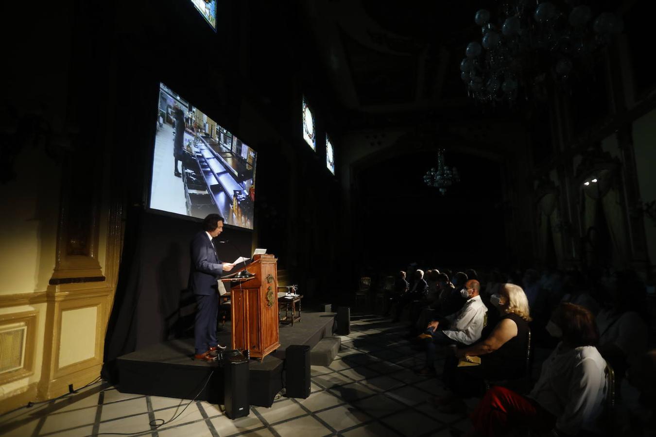 La conferencia de Pablo Manuel Díez en Córdoba, en imágenes