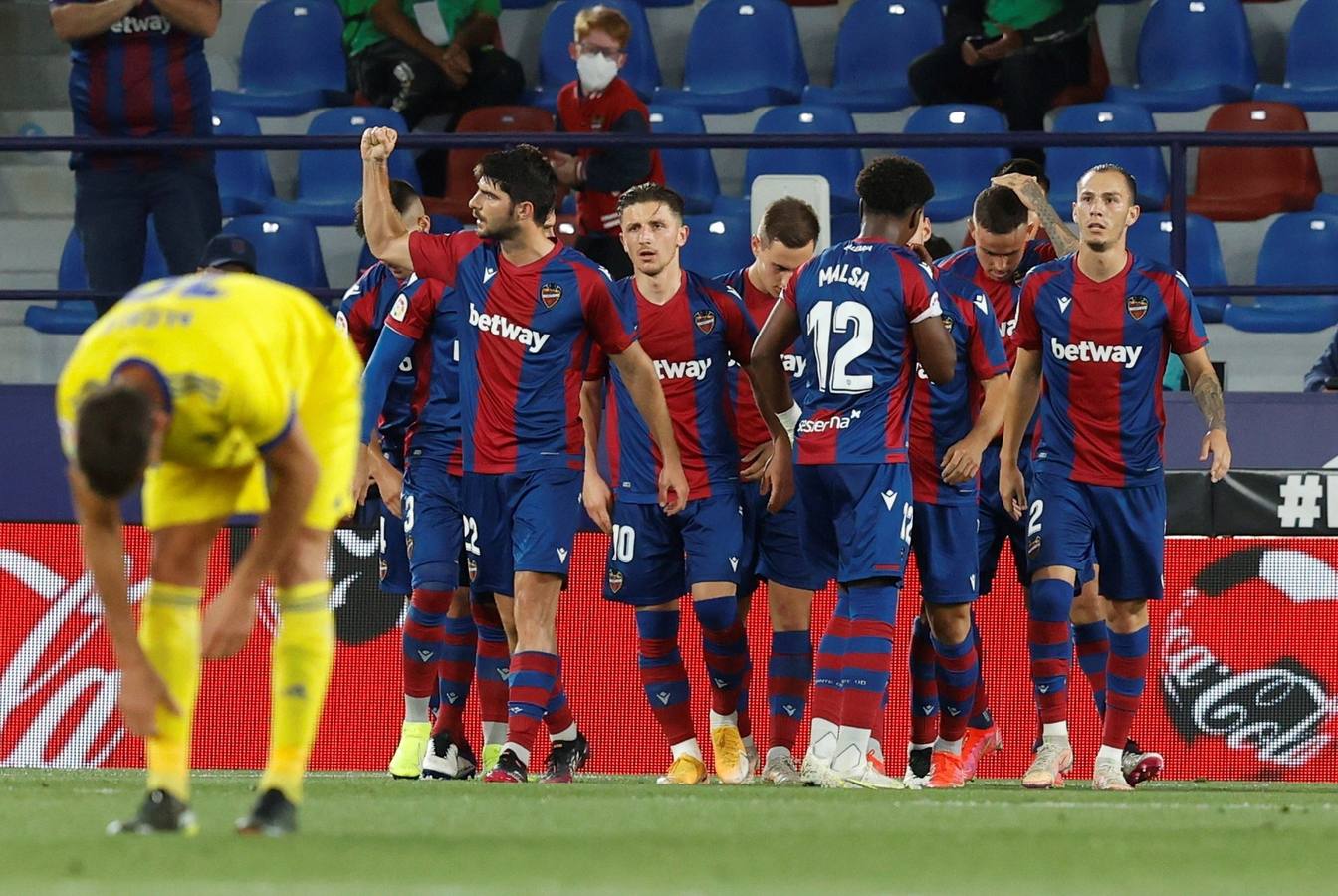 FOTOS: Levante - Cádiz CF