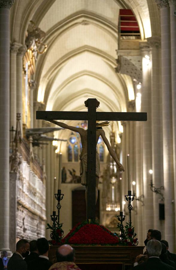 Los &#039;reviernes&#039; del Cristo de la Vega, en la catedral de Toledo