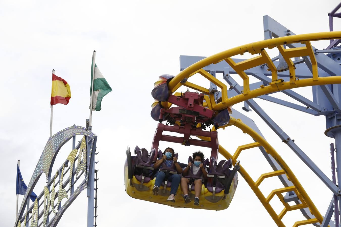 Vive Park Córdoba | En imágenes, el ambientazo del parque de atracciones del Arenal