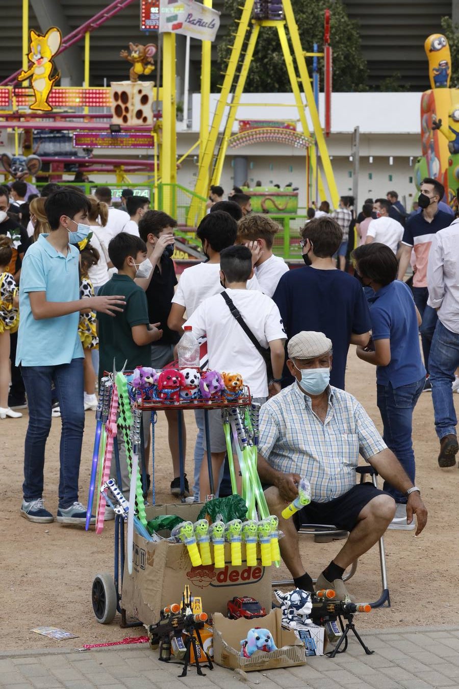 Vive Park Córdoba | En imágenes, el ambientazo del parque de atracciones del Arenal