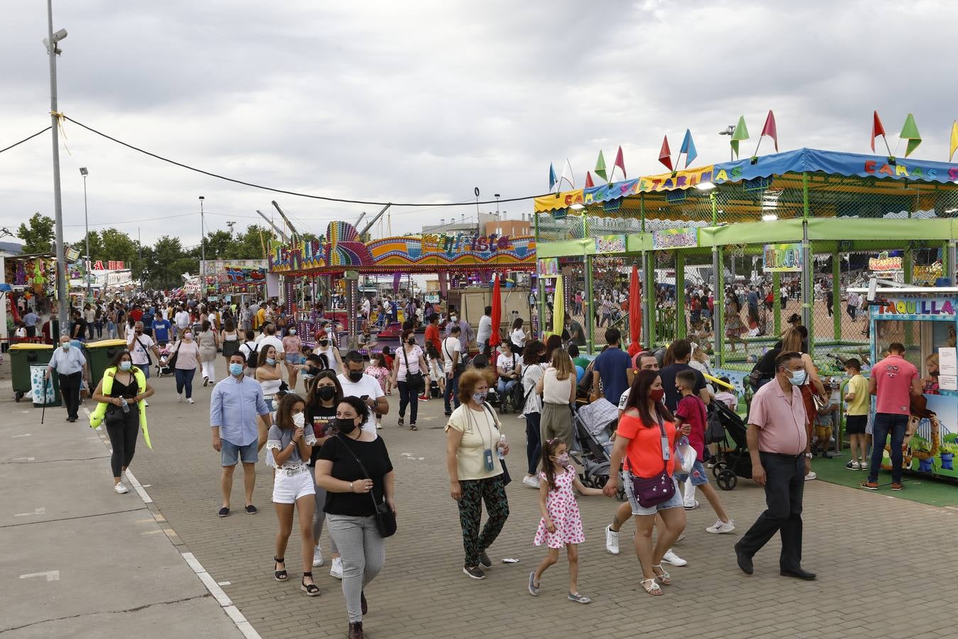 Vive Park Córdoba | En imágenes, el ambientazo del parque de atracciones del Arenal