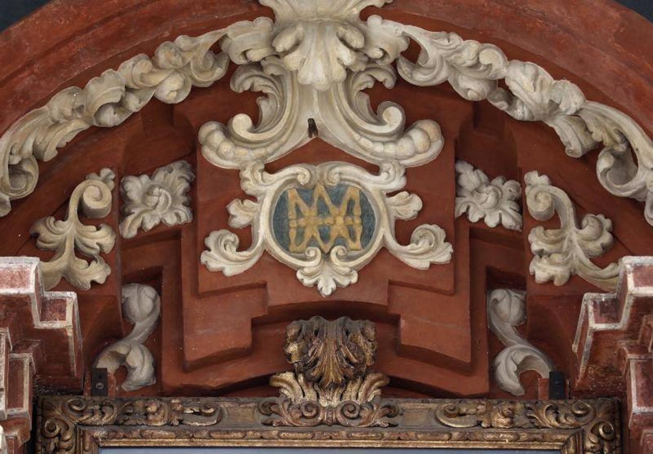 El altar de la Virgen de los Faroles de Córdoba, en imágenes