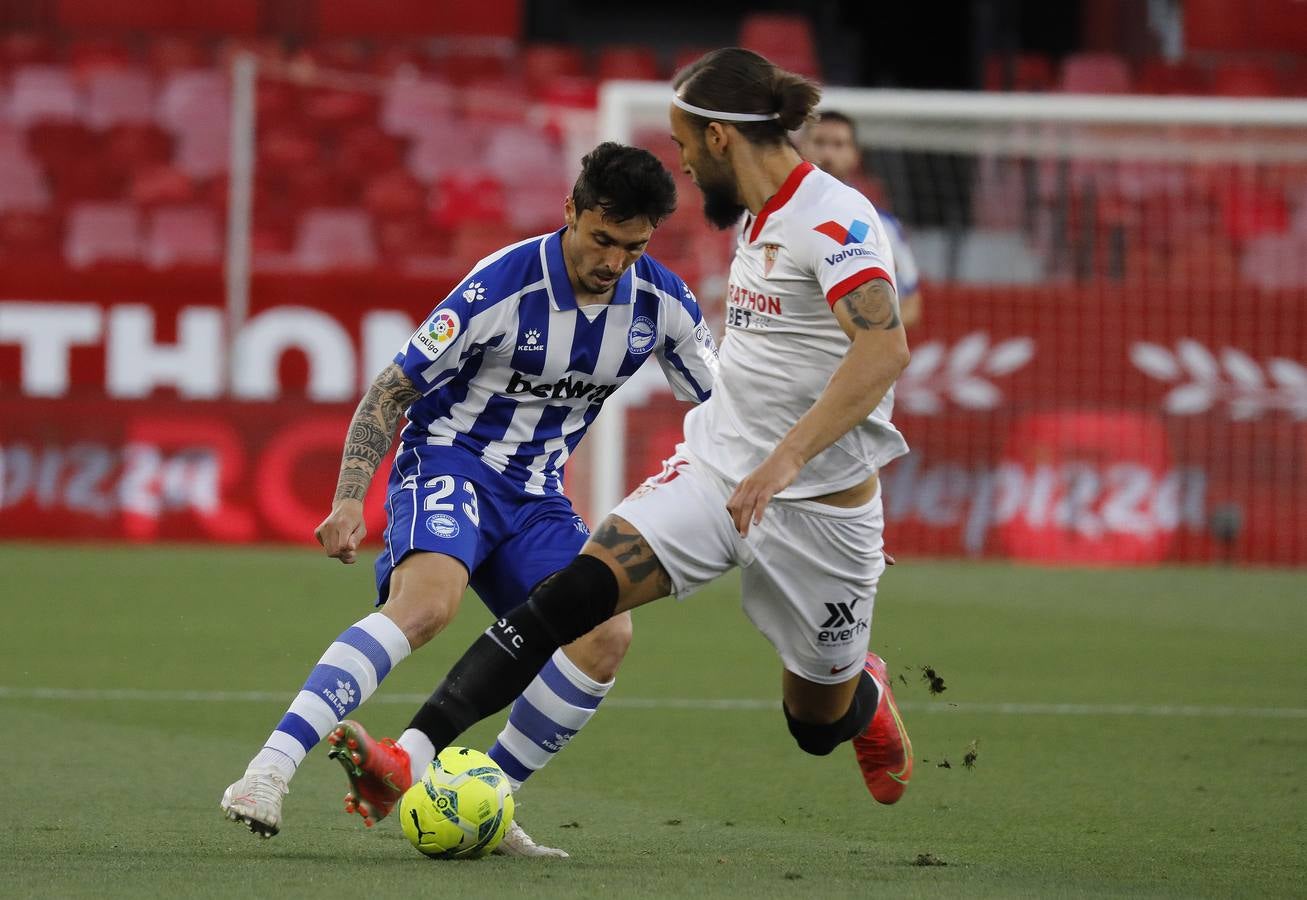 Partido entre el Sevilla FC y el Deportivo Alavés