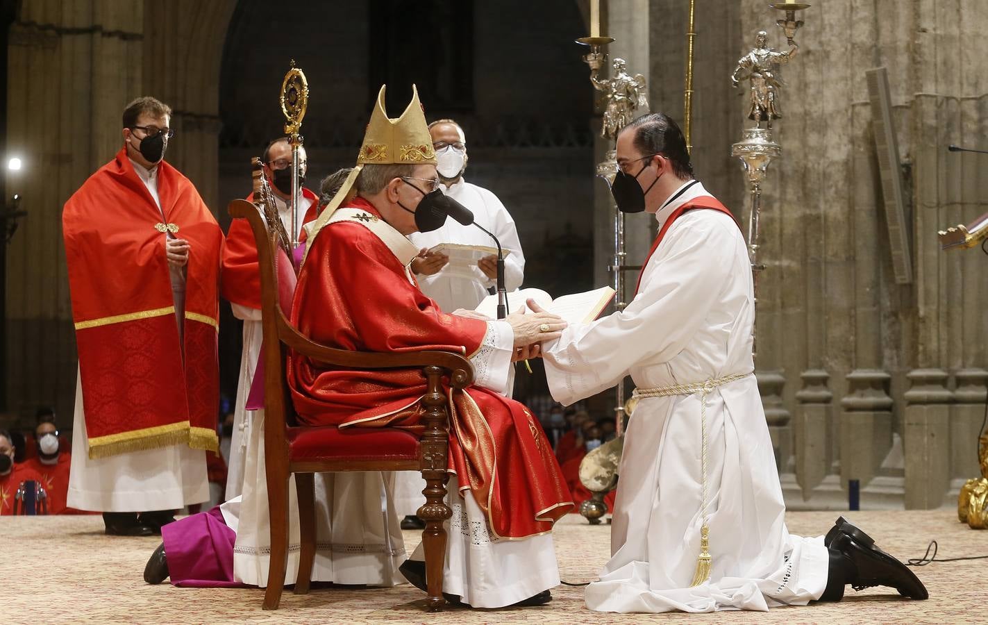 Última ordenación de sacerdotes de Monseñor Asenjo en Sevilla