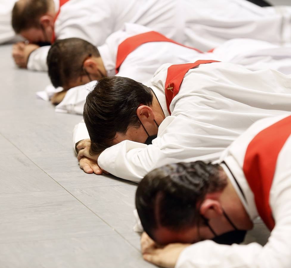 Última ordenación de sacerdotes de Monseñor Asenjo en Sevilla