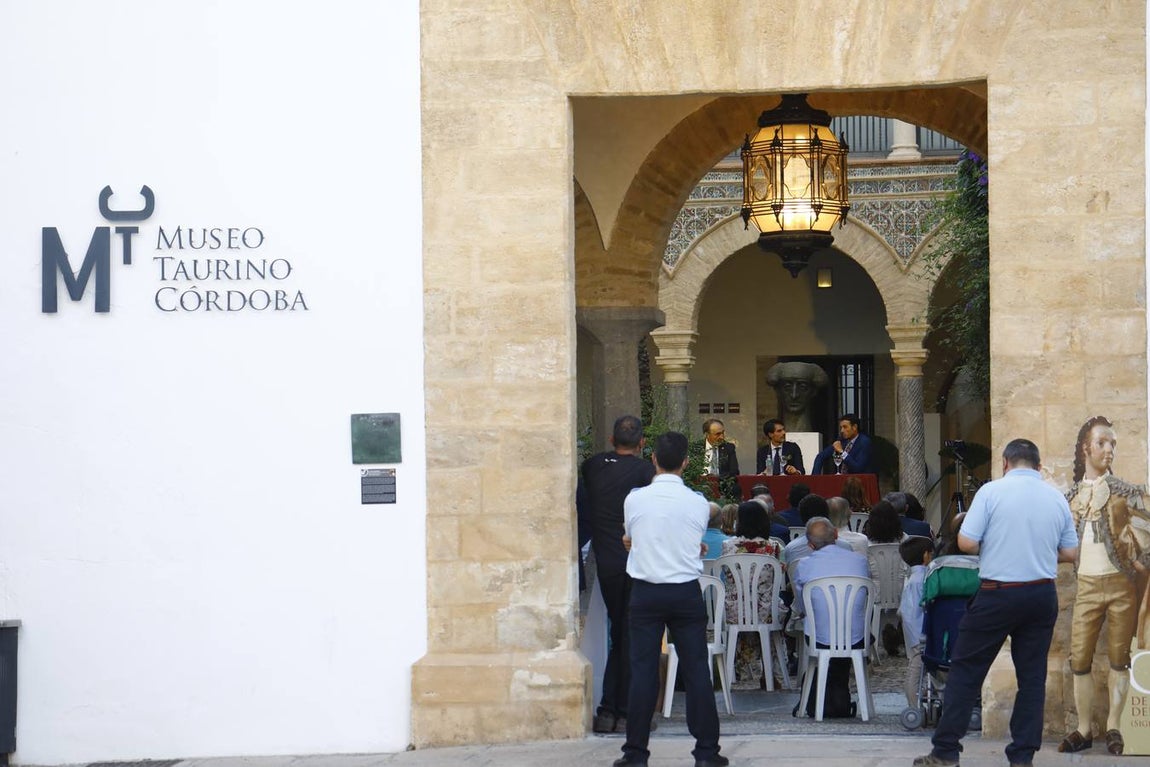 El coloquio de Finito de Córdoba y Ricardo Gallardo, en imágenes