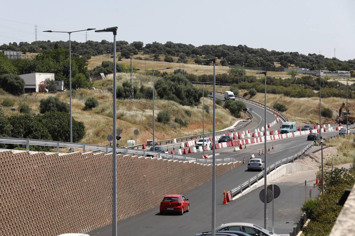 Las últimas obras del tramo municipal de la Ronda Norte de Córdoba, en imágenes