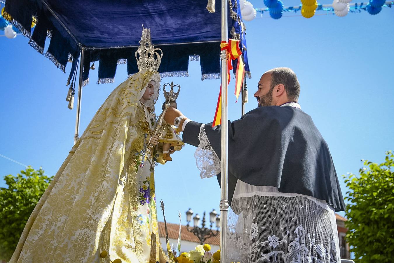 La llegada de la Virgen de Luna a Villanueva de Córdoba, en imágenes