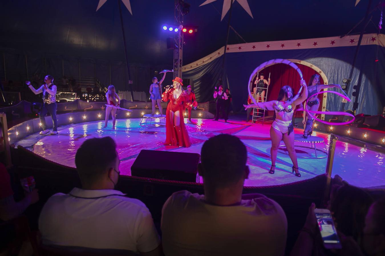 Un día con el Circo Berlín en Córdoba, en imágenes