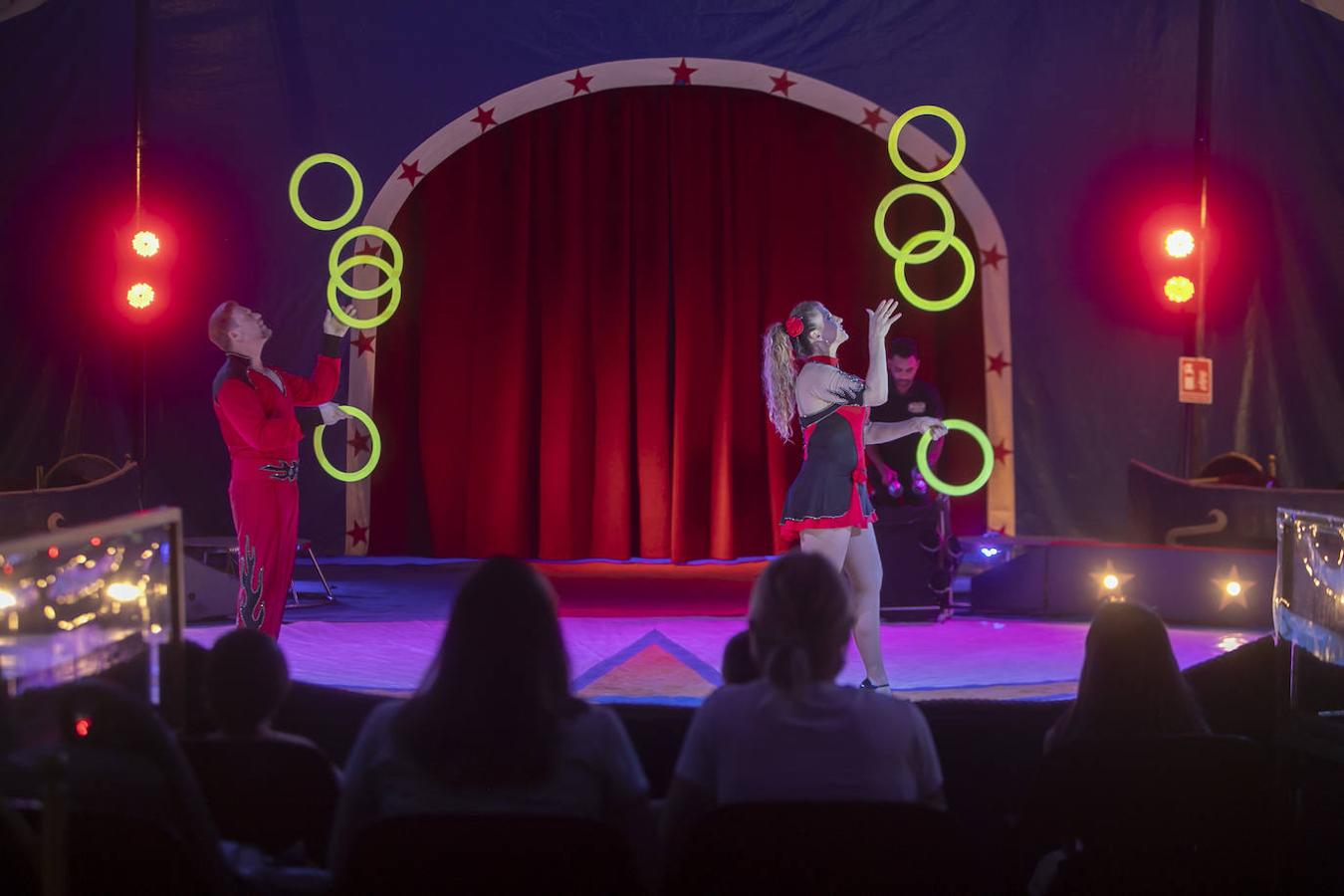 Un día con el Circo Berlín en Córdoba, en imágenes