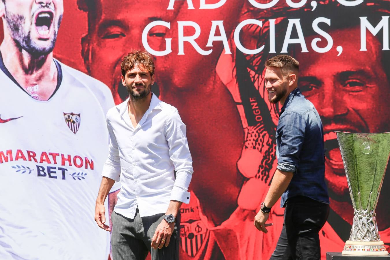 Lágrimas de despedida en el Sevilla FC