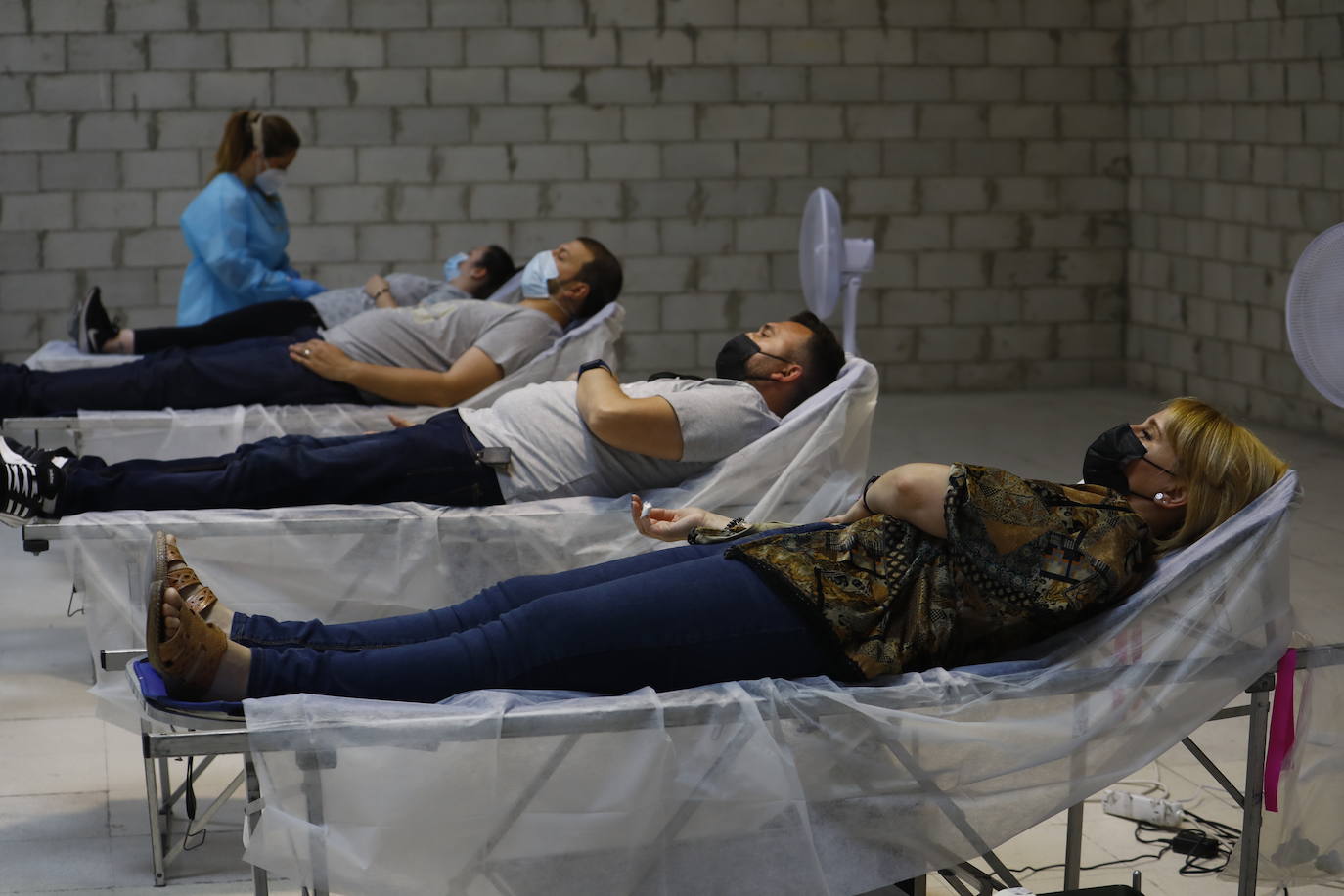 La donación de sangre en el centro comercial El Arcángel de Córdoba, en imágenes