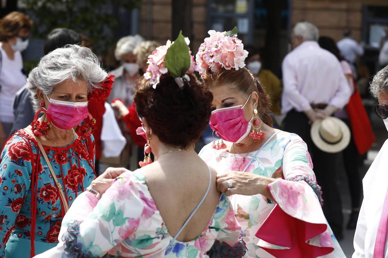 La concentración de mujeres de flamenca en Córdoba, en imágenes