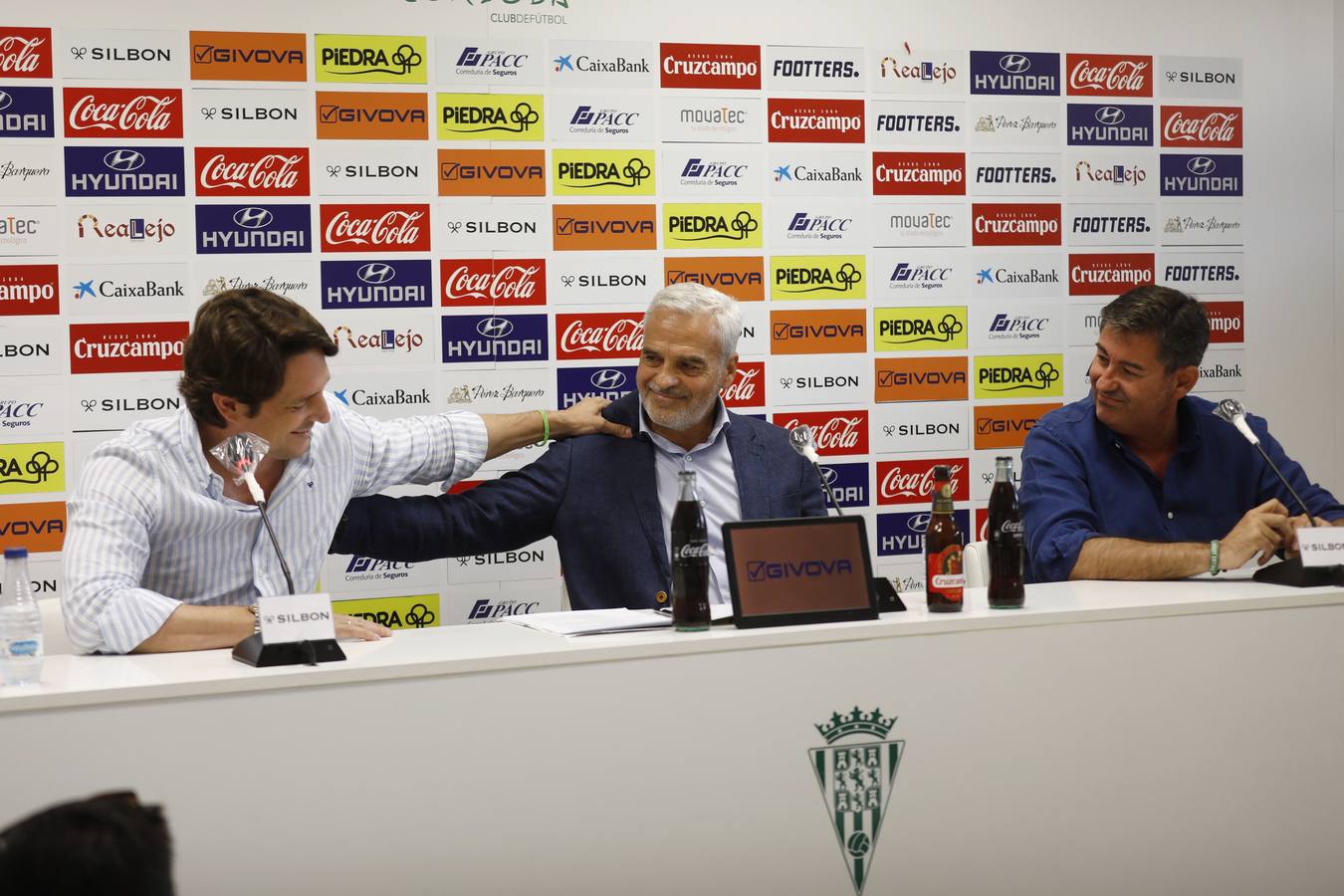 Las lágrimas en la despedida de Miguel Valenzuela del Córdoba CF, en imágenes