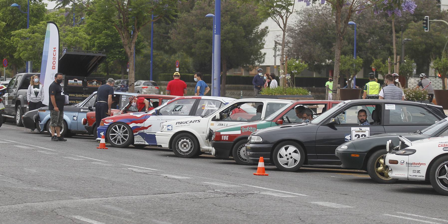 La salida desde Sevilla de la etapa de la Spain Classic Rally, en imágenes