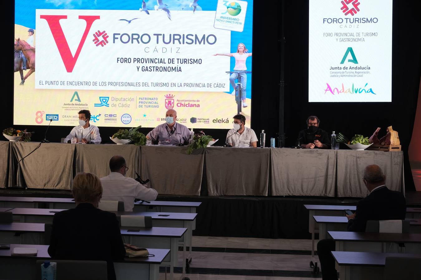 Fotos: Conferencias y mesas de debate del V Foro de Turismo de Cádiz