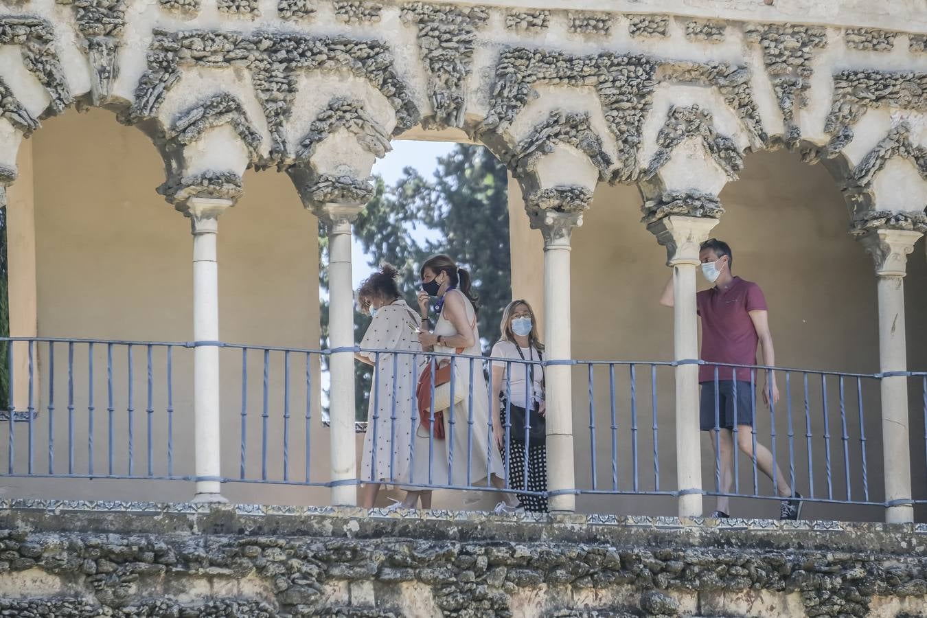 Los turistas vuelven a llenar el Real Alcázar de Sevilla