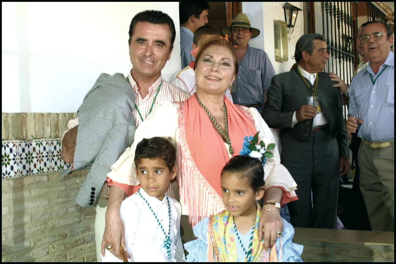 Asiduos a la romería. En la imagen, que data de 2002, posan Jurado, Ortega Cano y sus hijos, Gloria Camila y José Fernando. 