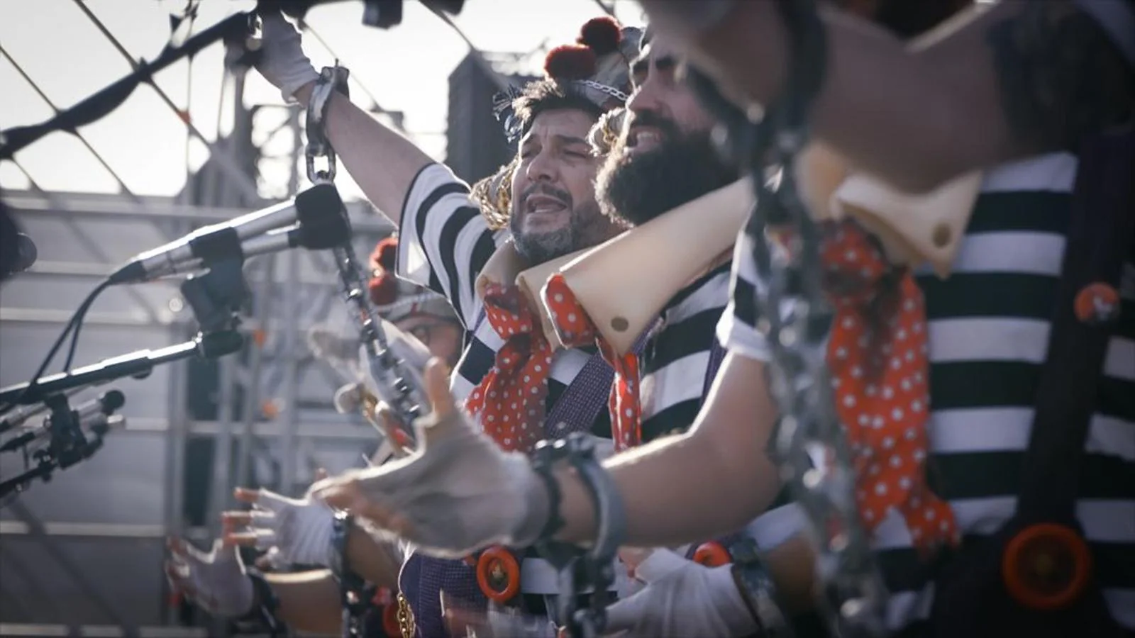 Fotos: Así fue el regreso del Carnaval a Sevilla: 1.500 aficionados y nueve horas de coplas