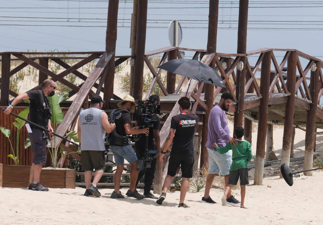 Fotos: Rodaje de &#039;La maniobra de la tortuga&#039; en la playa de Cortadura de Cádiz