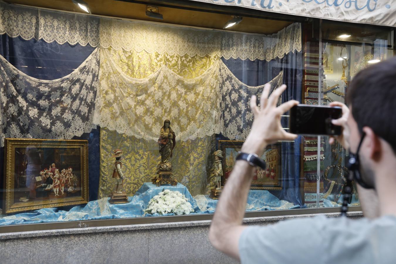 Ambiente previo al Corpus Christi en Sevilla