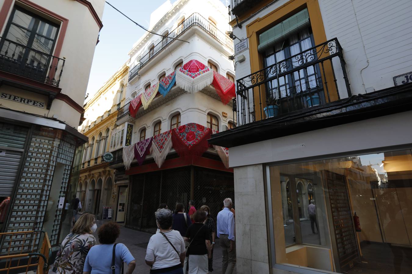 Ambiente previo al Corpus Christi en Sevilla