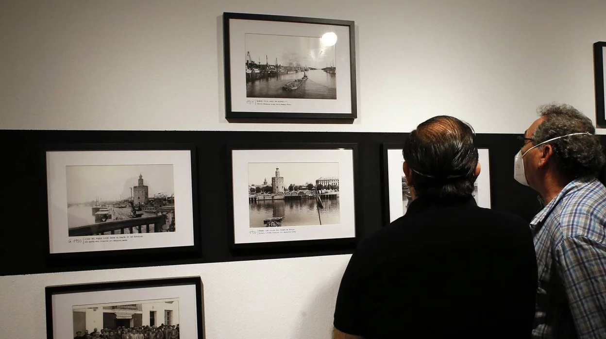 Las imágenes de la exposición de la historia gráfica del Puerto de Sevilla