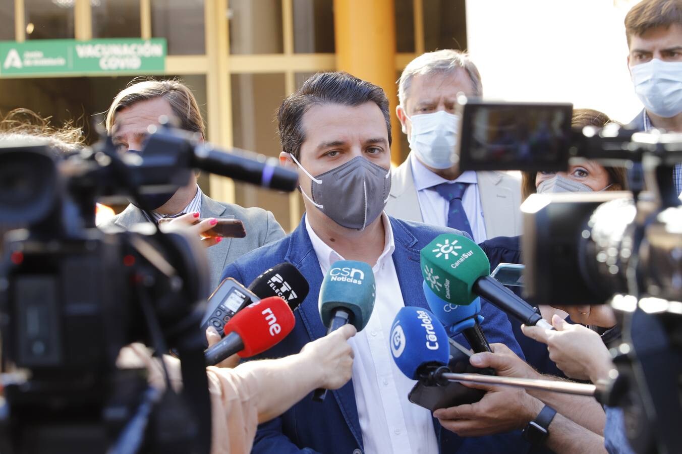 En imágenes, arranca la vacunación Covid en la sede del Ayuntamiento de Córdoba