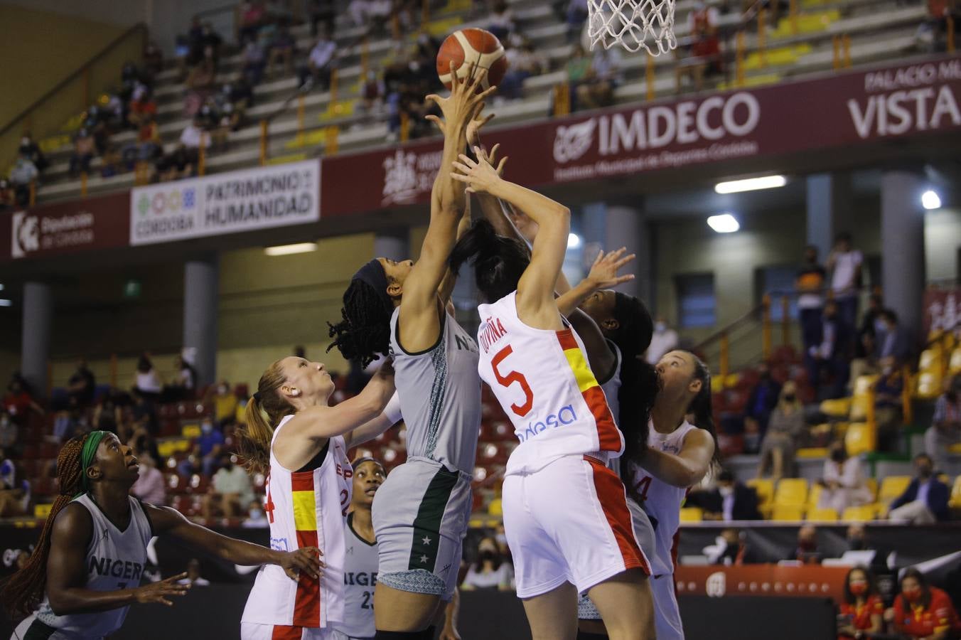 El triunfo de la selección Española en Vista Alegre, en imágenes