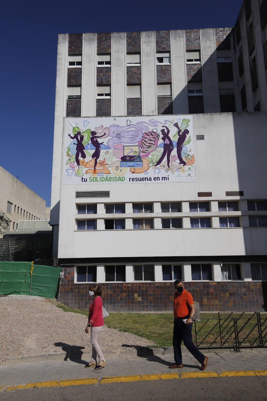 El mural de internos del Centro de Menores para los donantes de órganos de Córdoba, en imágenes