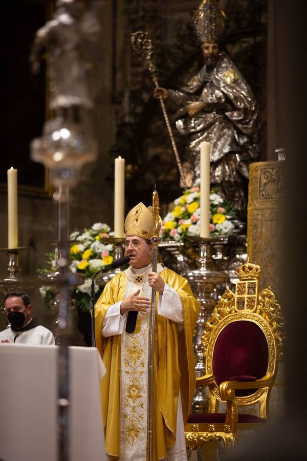 Misa solemne de despedida de monseñor Asenjo en la Catedral de Sevilla