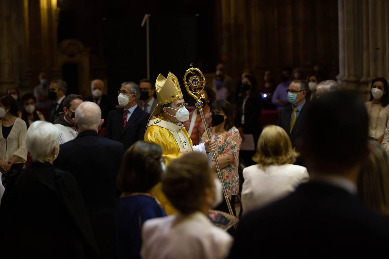 La Sevilla oficial arropó a monseñor Asenjo en su adiós como arzobispo