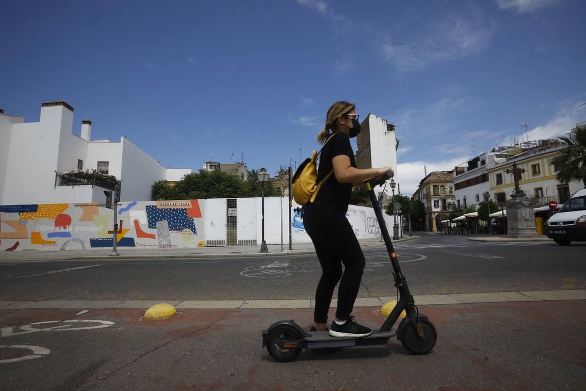 El auge de los patinetes eléctricos en Córdoba, en imágenes