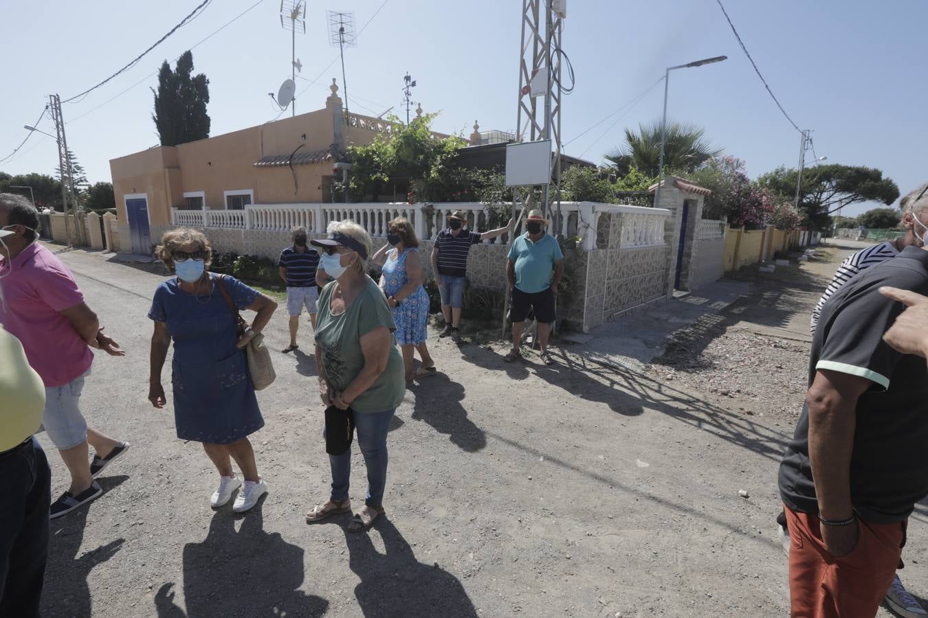 Los vecinos de Aguadulce llegan al límite después de siete meses sin luz