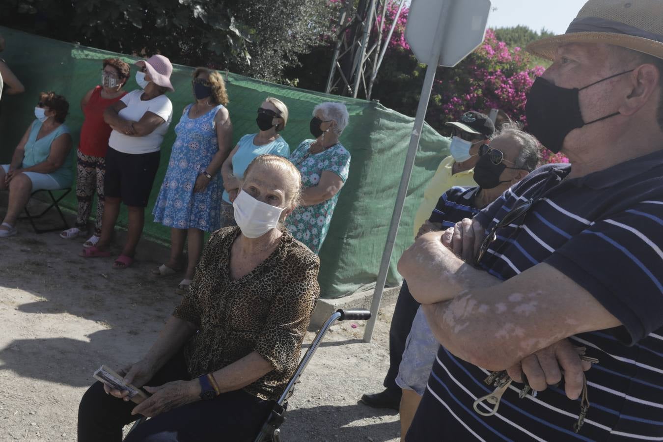 Los vecinos de Aguadulce llegan al límite después de siete meses sin luz