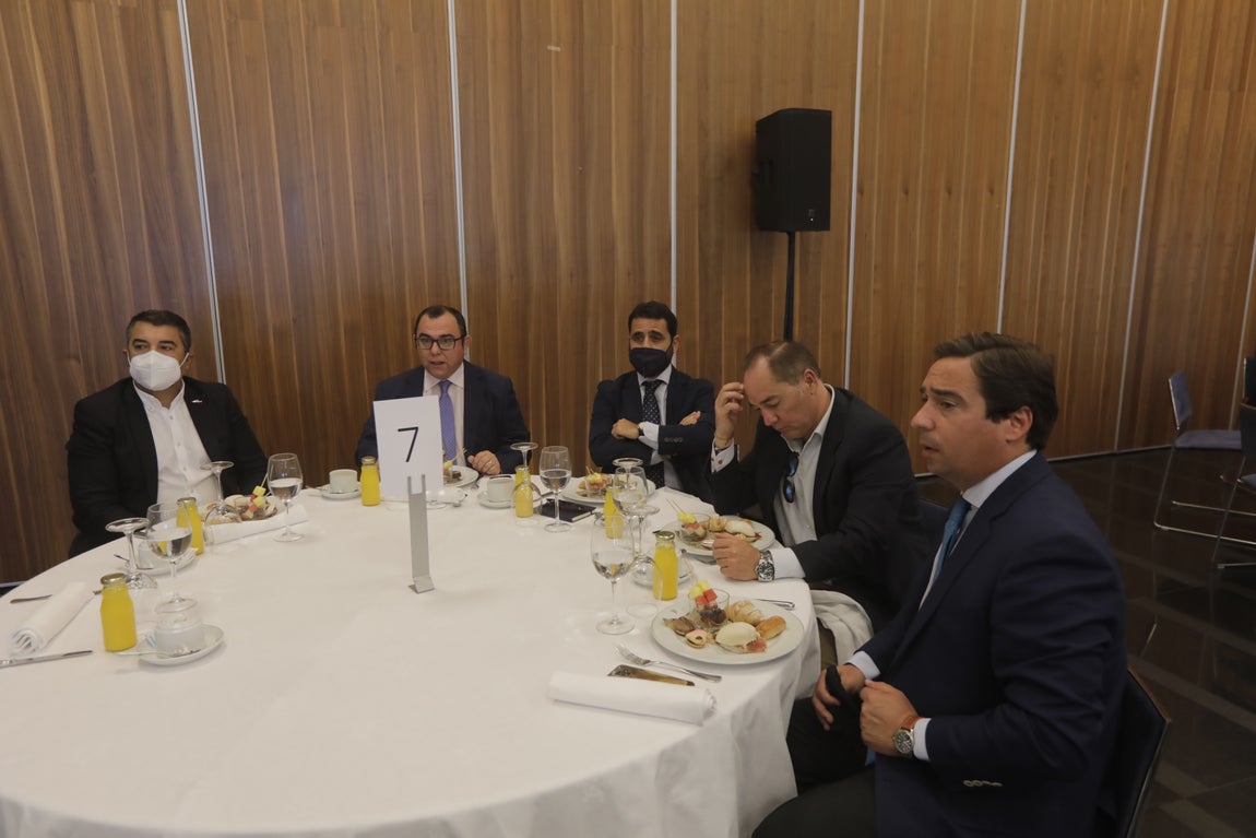 En imágenes: Desayuno informativo &#039;Cádiz, oportunidad y futuro