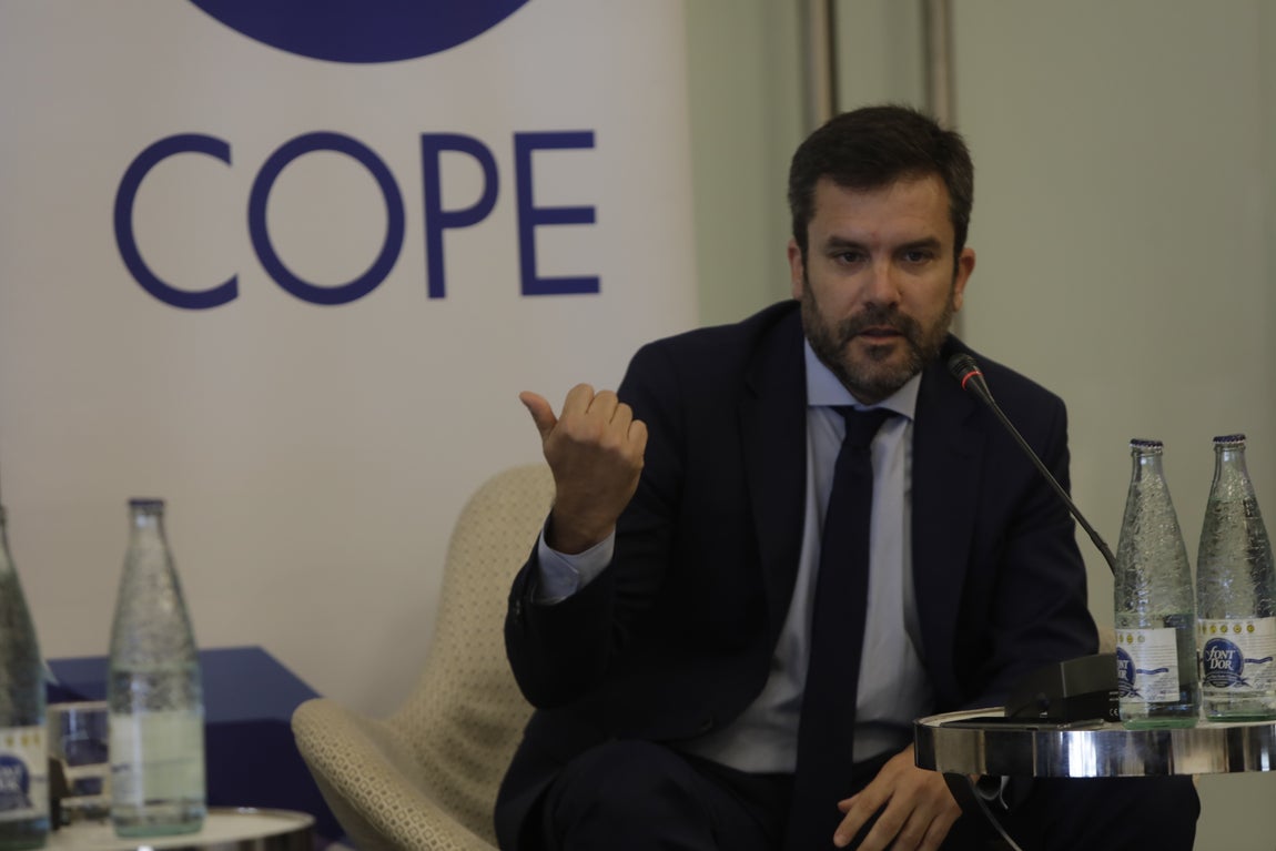 En imágenes: Desayuno informativo &#039;Cádiz, oportunidad y futuro