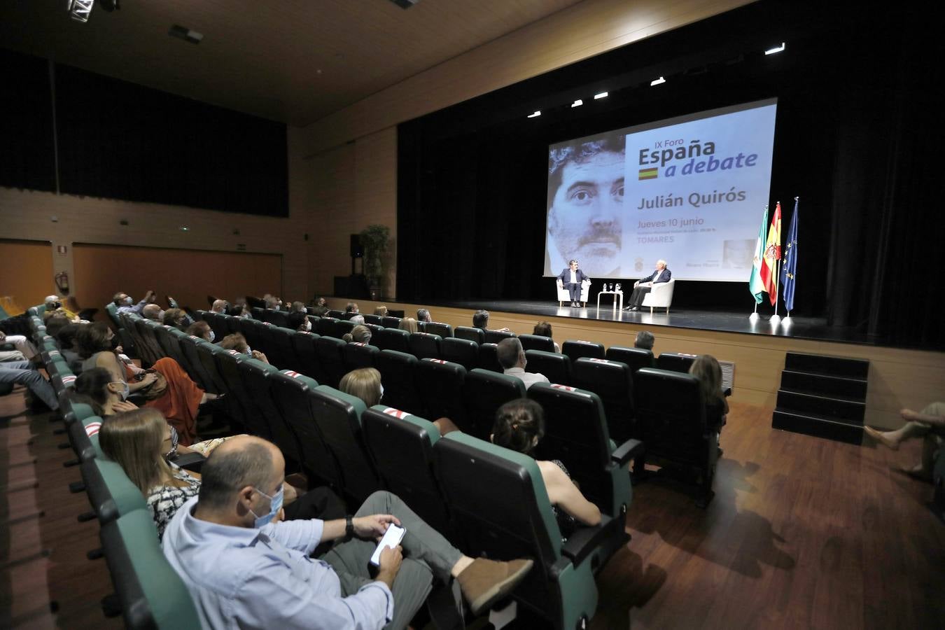 El director de ABC cierra el Foro &#039;España a debate&#039;