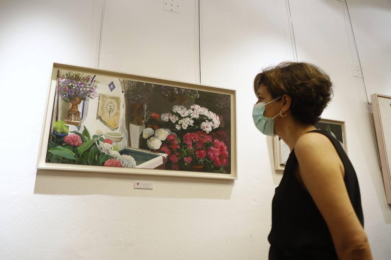 La exposición &quot;El color en los Patios de Córdoba&quot; de Viana, en imágenes