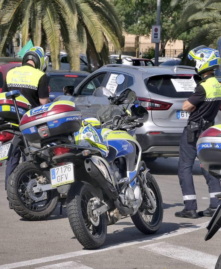 La huelga de Tussam en Sevilla apenas afecta a los usuarios: algunas colas y esperas un poco más largas