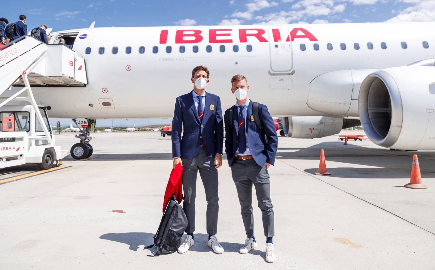 La selección española a su llegada en el aeropuerto de San Pablo